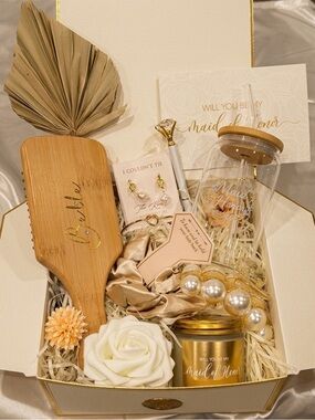 Maid of Honor Gift Box - Gold & Cream Bridal Set